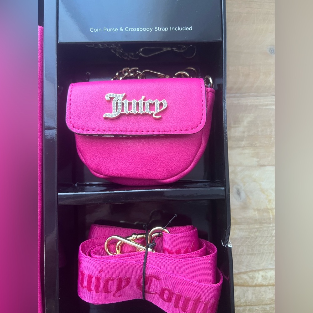 Juicy Couture Free Love Pink Quilted Heart Tote Crossbody Set New - Picture 3 of 7